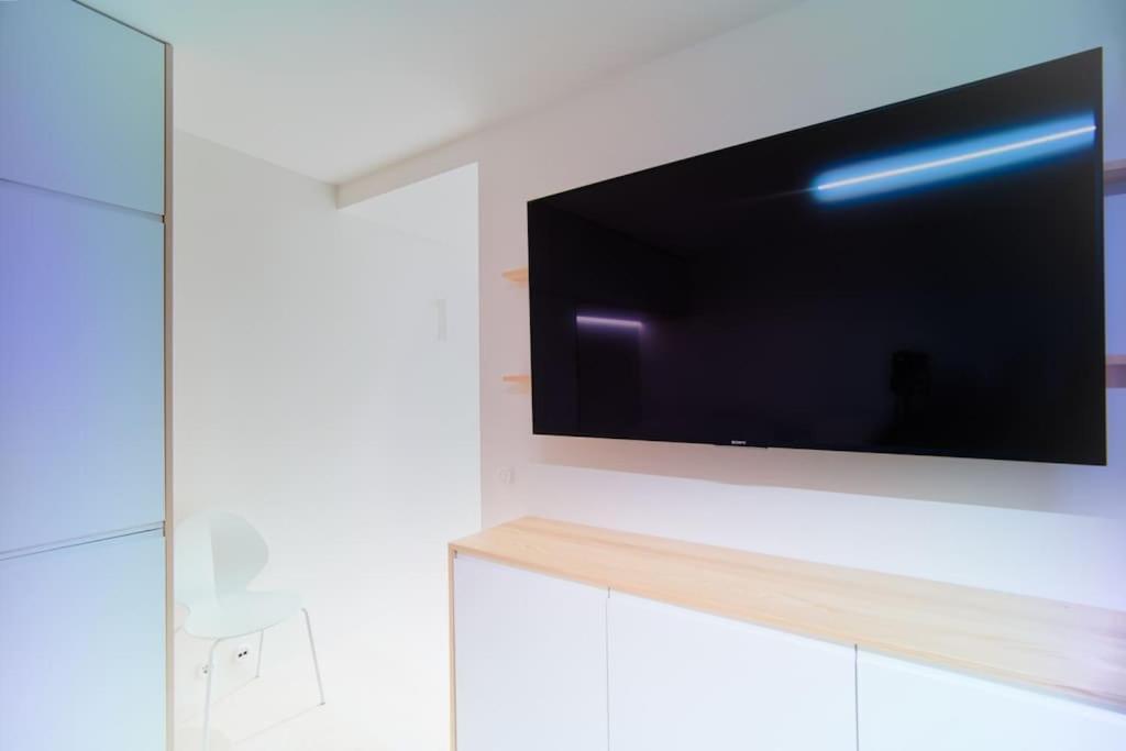 Central Studio Nordic Style Helsinki Bagian luar foto
