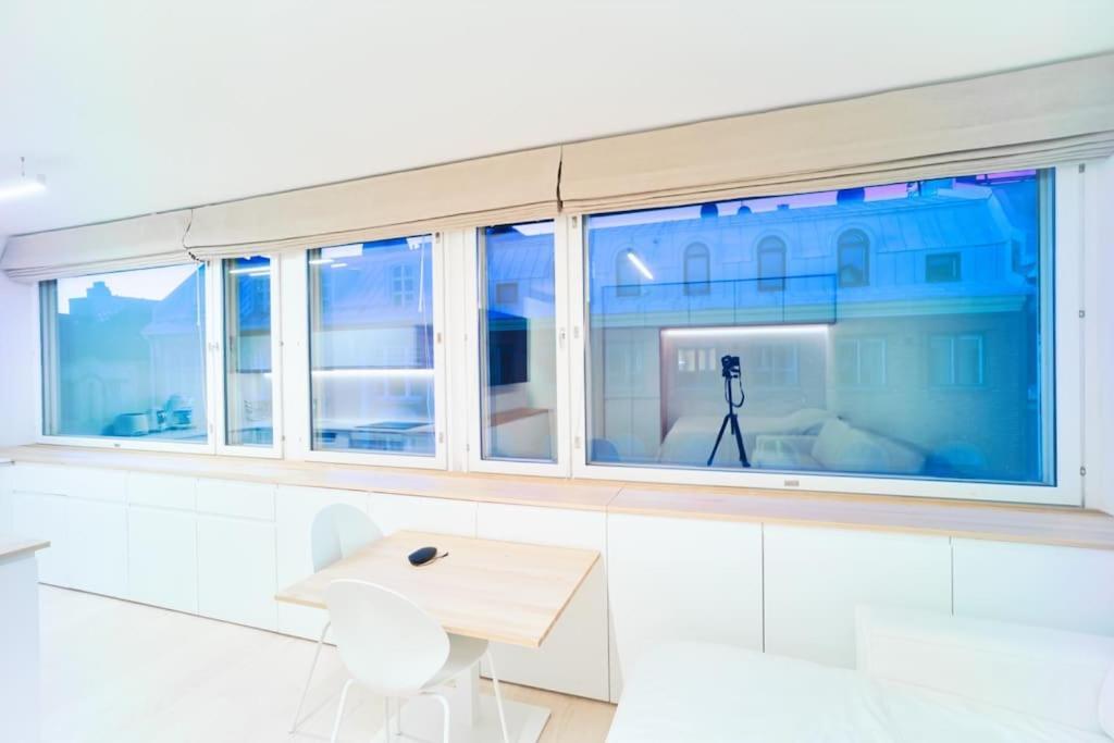 Central Studio Nordic Style Helsinki Bagian luar foto